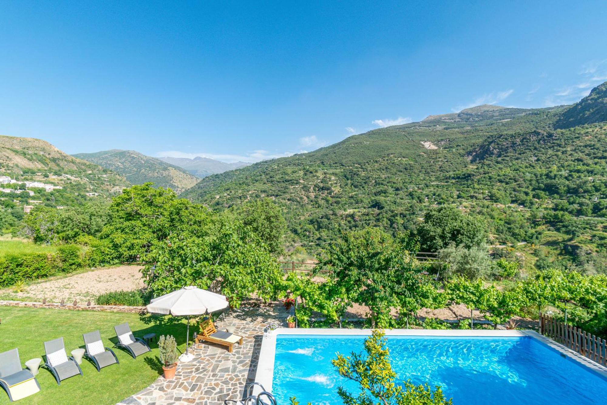 גואחר-סיירה Casa Rural Olivillas Garden-Sierra Nevada מראה חיצוני תמונה